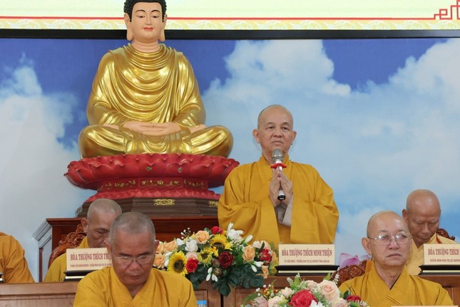 Hòa thượng Thích Minh Thiện phát biểu chỉ đạo Hòa thượng Thích Minh Thiện phát biểu chỉ đạo