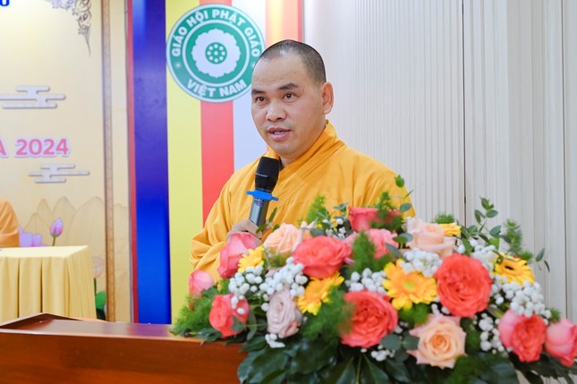 Thượng tọa Thích Thiện Thông công bố quyết định của Ban Thường trực Ban Trị sự GHPGVN tỉnh BR-VT dừng hoạt động 7 Ban Trị sự GHPGVN huyện, thành phố