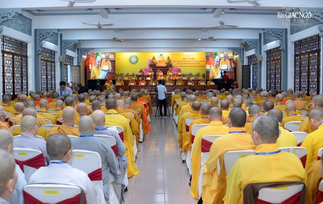 Hội nghị công bố quyết định nhân sự 15 Ban Trị sự GHPGVN tỉnh thành mới. Quyết định có hiệu lực từ ngày 1-7-2025