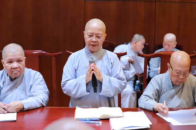 NT.Thích nữ Như Thảo, Phó Thường trưc Phân ban Ni giới TP.HCM phát biểu