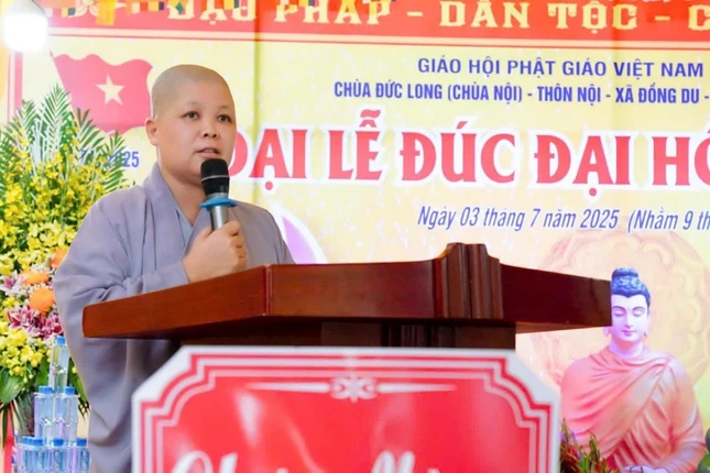 Sư cô Thích Lâm Tường phát biểu khai mạc