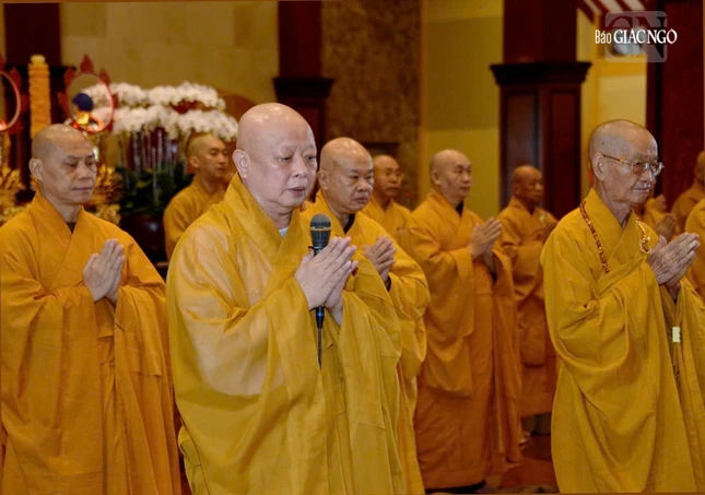 Hòa thượng Thích Lệ Trang, Trưởng ban Trị sự TP.HCM Hòa thượng Thích Lệ Trang, Trưởng ban Trị sự TP.HCM