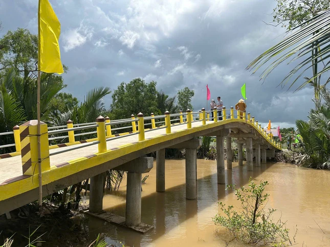 Cây cầu Tường Nguyên được đưa vào sử dụng