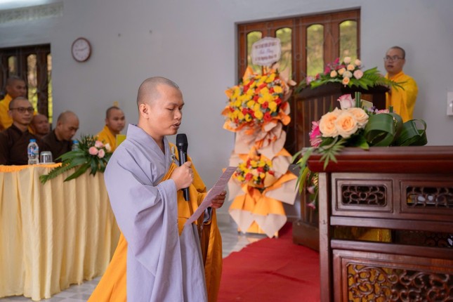 Tăng sinh Đức Quy dâng lời tri ân