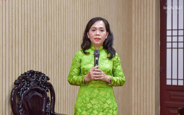 Bí thư Đảng ủy P.Xuân Hòa Nguyễn Thanh Xuân phát biểu tại buổi gặp thân mật