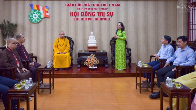 Quang cảnh buổi tiếp phái đoàn lãnh đạo P.Xuân Hòa tại Văn phòng II T.Ư