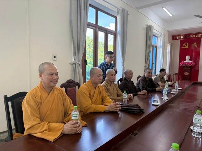 Chư tôn đức Ban Trị sự tỉnh