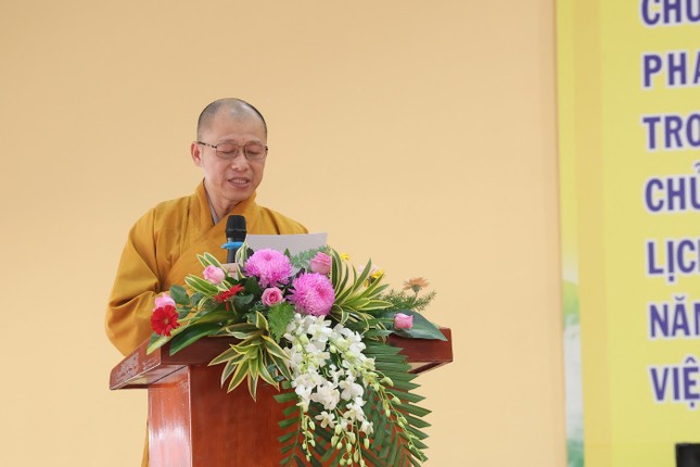 Thượng tọa Thích Minh Nhẫn công bố quyết định chuẩn y nhân sự