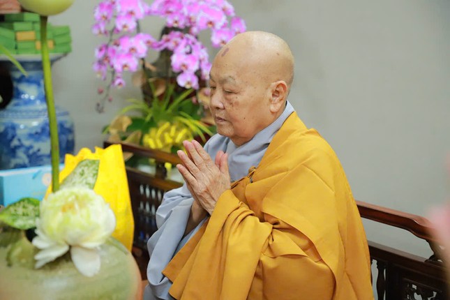 Ni trưởng Thích nữ Tịnh Nguyện