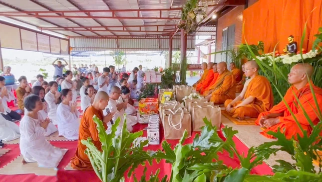 Quang cảnh buổi lễ