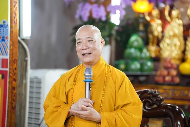 Hòa thượng Thích Bảo Nghiêm có lời thăm hỏi, sách tấn hành giả an cư