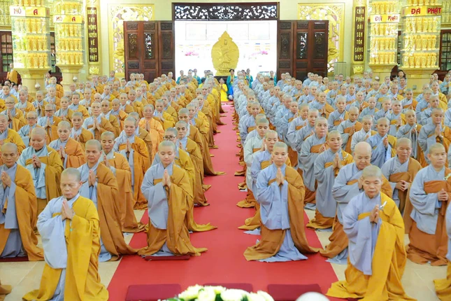 Chư hành gia Ni chùa Long Vân, tỉnh Đồng Nai