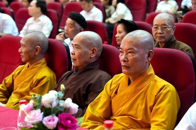 Đại biểu Phật giáo tham dự
