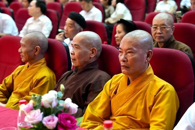 Đại biểu Phật giáo tham dự