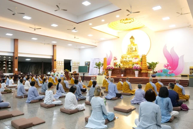 Khóa tu diễn ra liên tục từ ngày 2-8 đến ngày 12-8-2025