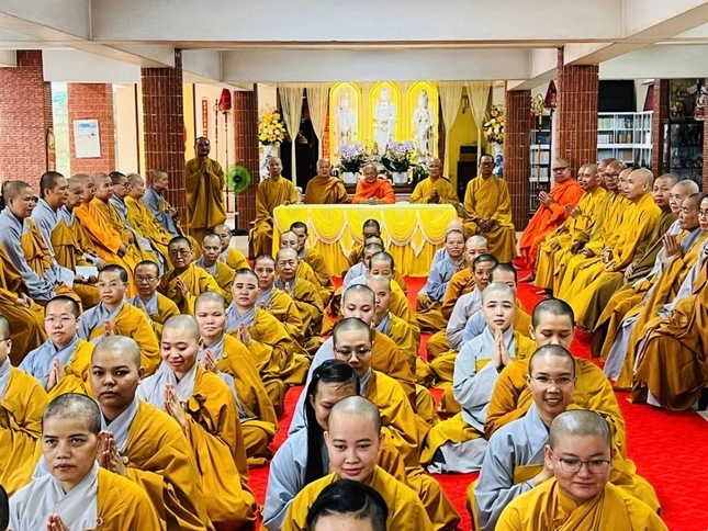 Chư Ni, hành giả an cư tại chùa Phước Long