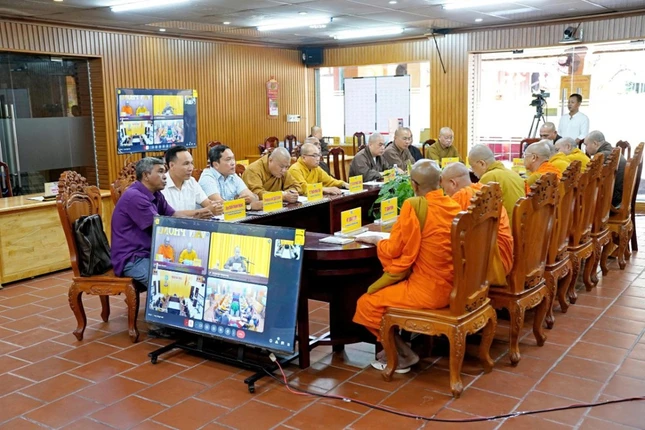 Quảng buổi buổi họp