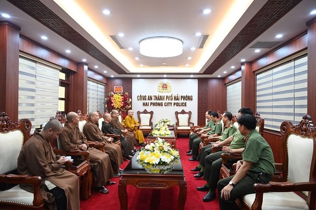 Quang cảnh buổi gặp gỡ