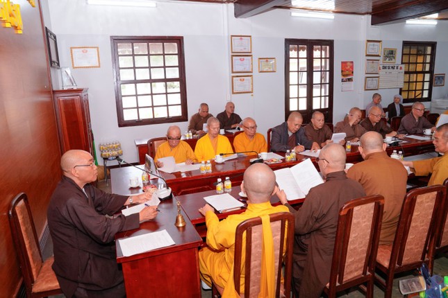 Quang cảnh buổi họp Quang cảnh buổi họp