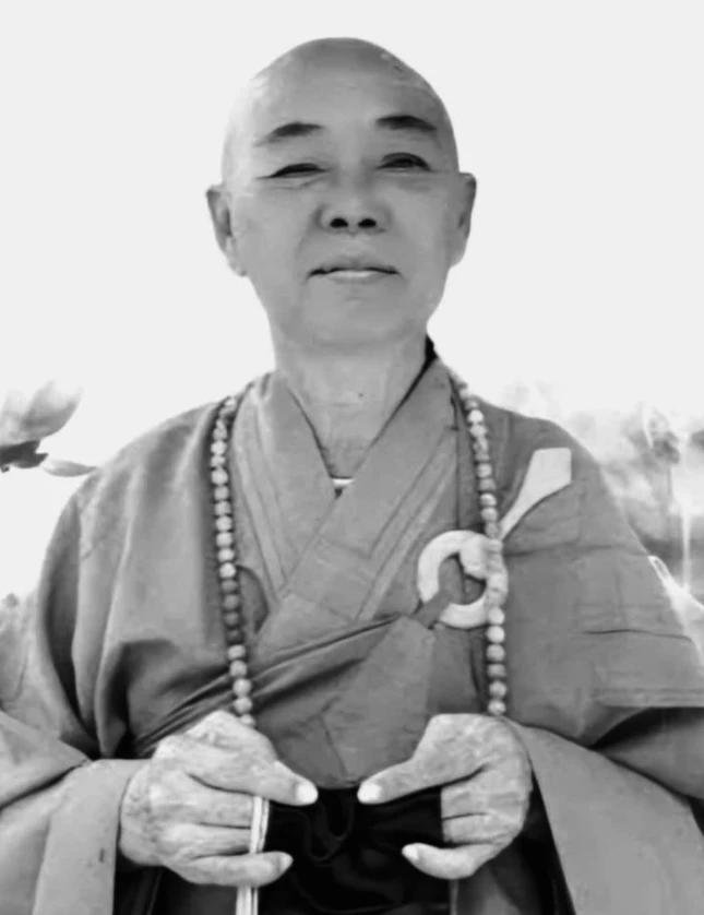 Chân dung Ni trưởng Thích nữ Duy Trì