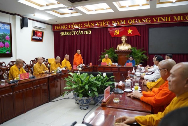 Quang cảnh buổi tiếp tại Thành ủy TP.Cần Thơ Quang cảnh buổi tiếp tại Thành ủy TP.Cần Thơ