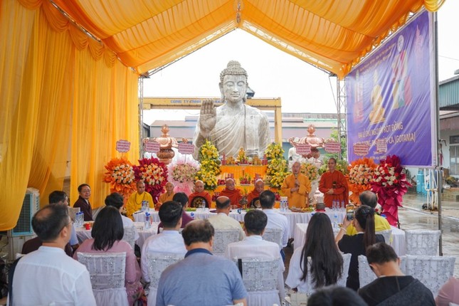 Quang cảnh buổi lễ Quang cảnh buổi lễ