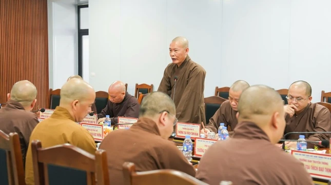 Thượng tọa Thích Đạo Phong trình các kế hoạch Phật sự sắp tới