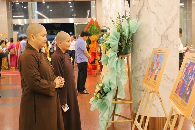 Thưởng lãm tác phẩm