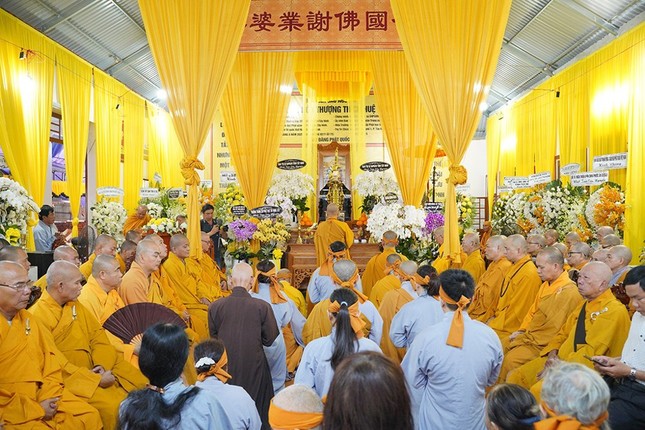 Chư tôn đức chứng minh, tham dự và môn đồ pháp quyến