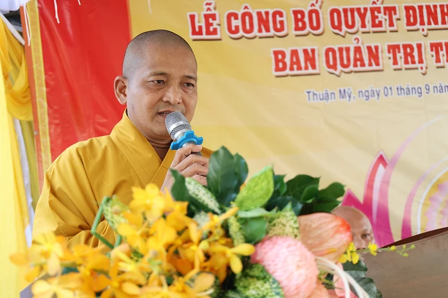 Đại đức Thích Lệ Duyên thông qua các quyết định