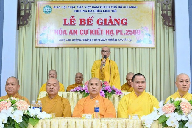 Hòa thượng Thích Nhuận Hải ban đạo từ