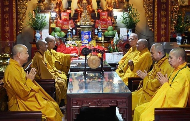 Chư tôn đức chứng minh, tham dự Lễ Tự tứ