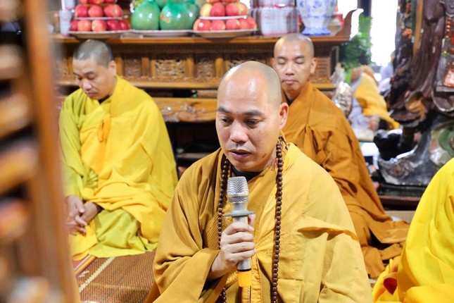 Thượng tọa Thích Trường Xuân đã giảng giải về ý nghĩa sâu sắc của nghi thức Tự tứ