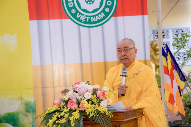 Hòa thượng Thích Minh Nhật phát biểu khai mạc