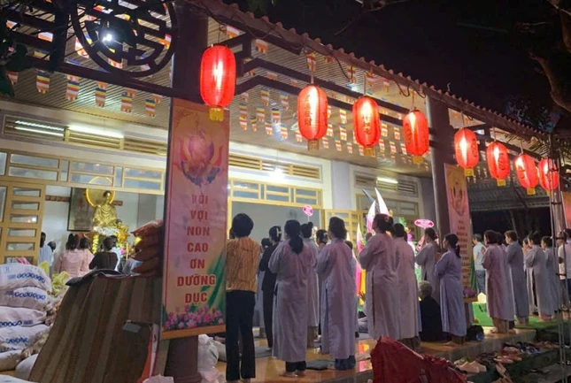 Lễ Vu lan tại chùa Tịnh Quang Lễ Vu lan tại chùa Tịnh Quang