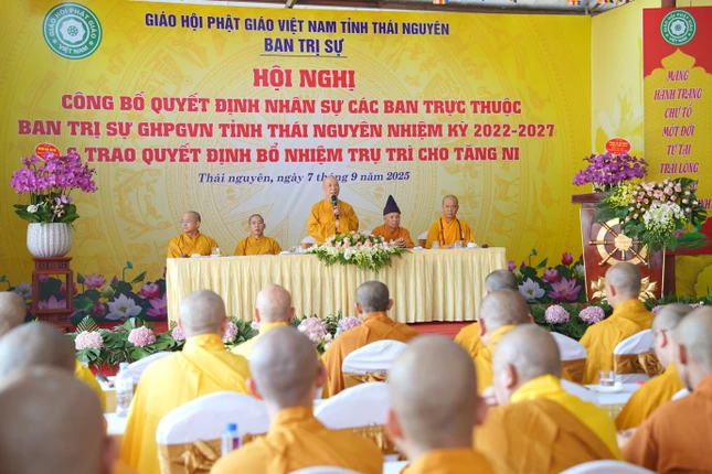 Hòa thượng Thích Bảo Nghiêm ban đạo từ