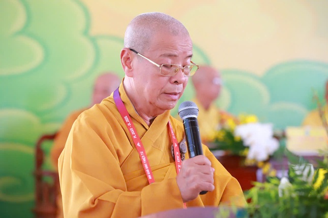 Hòa thượng Thích Trí Minh, Phó ban Tổ chức dâng lời cảm tạ