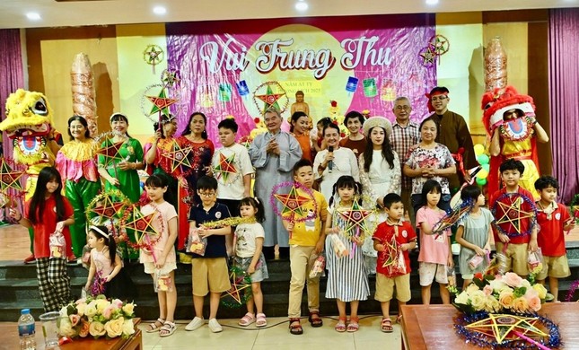 Vui cùng chú Cuội chị Hằng Vui cùng chú Cuội chị Hằng