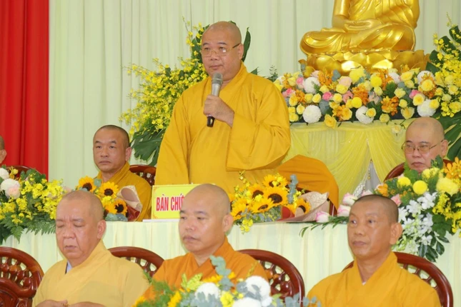Thượng tọa Thích Trí Thọ phát biểu