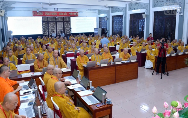 Hội nghị triển khai Nghị quyết Ban Thường trực Hội đồng Trị sự mở rộng năm 2025 đến 16 Ban Trị sự GHPGVN tỉnh, thành phía Nam Hội nghị triển khai Nghị quyết Ban Thường trực Hội đồng Trị sự mở rộng năm 2025 đến 16 Ban Trị sự GHPGVN tỉnh, thành phía Nam