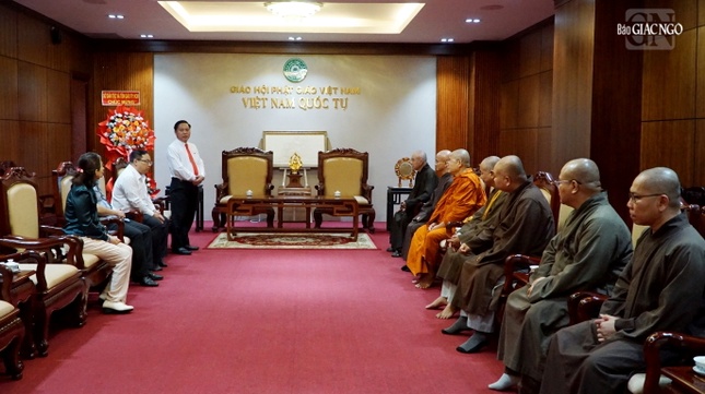 Quang cảnh buổi tiếp lãnh đạo Sở Dân tộc và Tôn giáo TP.HCM tại Trụ sở Ban Trị sự - Việt Nam Quốc Tự