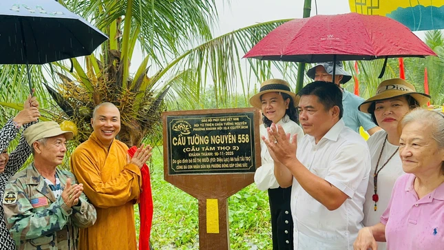 Khánh thành cầu Tường Nguyên 558