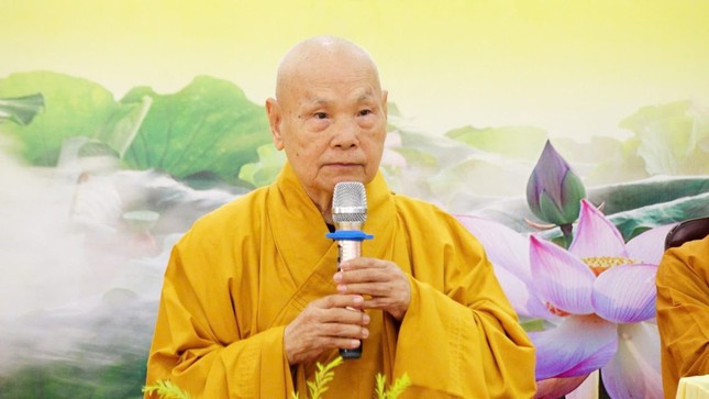 Trưởng lão Hòa thượng Thích Thiện Nhơn ban đạo từ