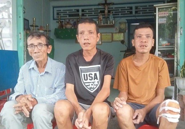 3 cha con nghèo bị bệnh và bị nạn