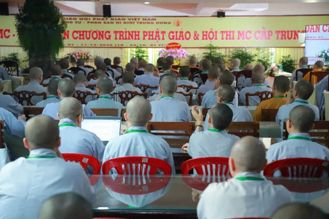 Hội thi có 69 thí sinh đến từ các Phân ban Ni giới thuộc Ban Trị sự GHPGVN các tỉnh thành tham gia