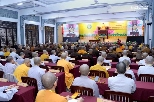 Khóa tập huấn bình dân học vụ số tại Văn phòng II T.Ư - thiền viện Quảng Đức