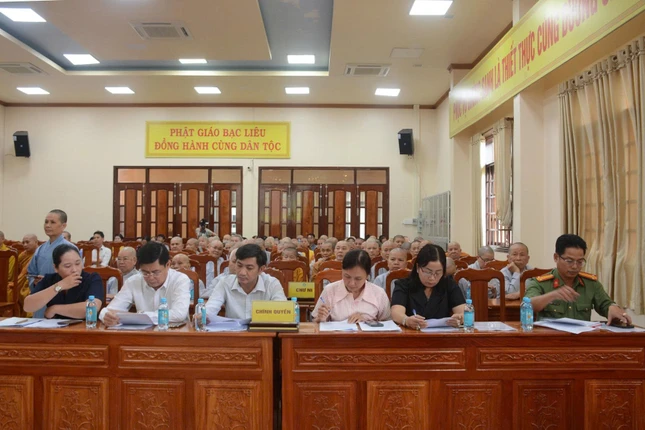 Đại diện các cơ quan tỉnh và địa phương tham dự