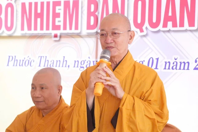 Thượng tọa Thích Quảng Tâm ban đạo từ