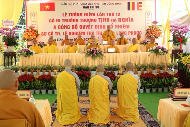 Thượng tọa Thích Tĩnh Triệt đạo từ