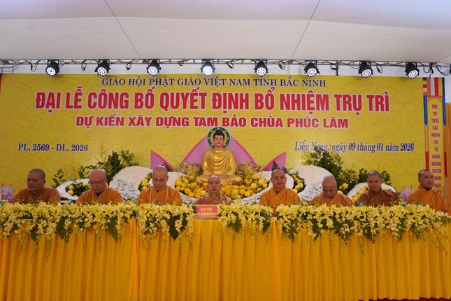 Chư tôn đức tham dự